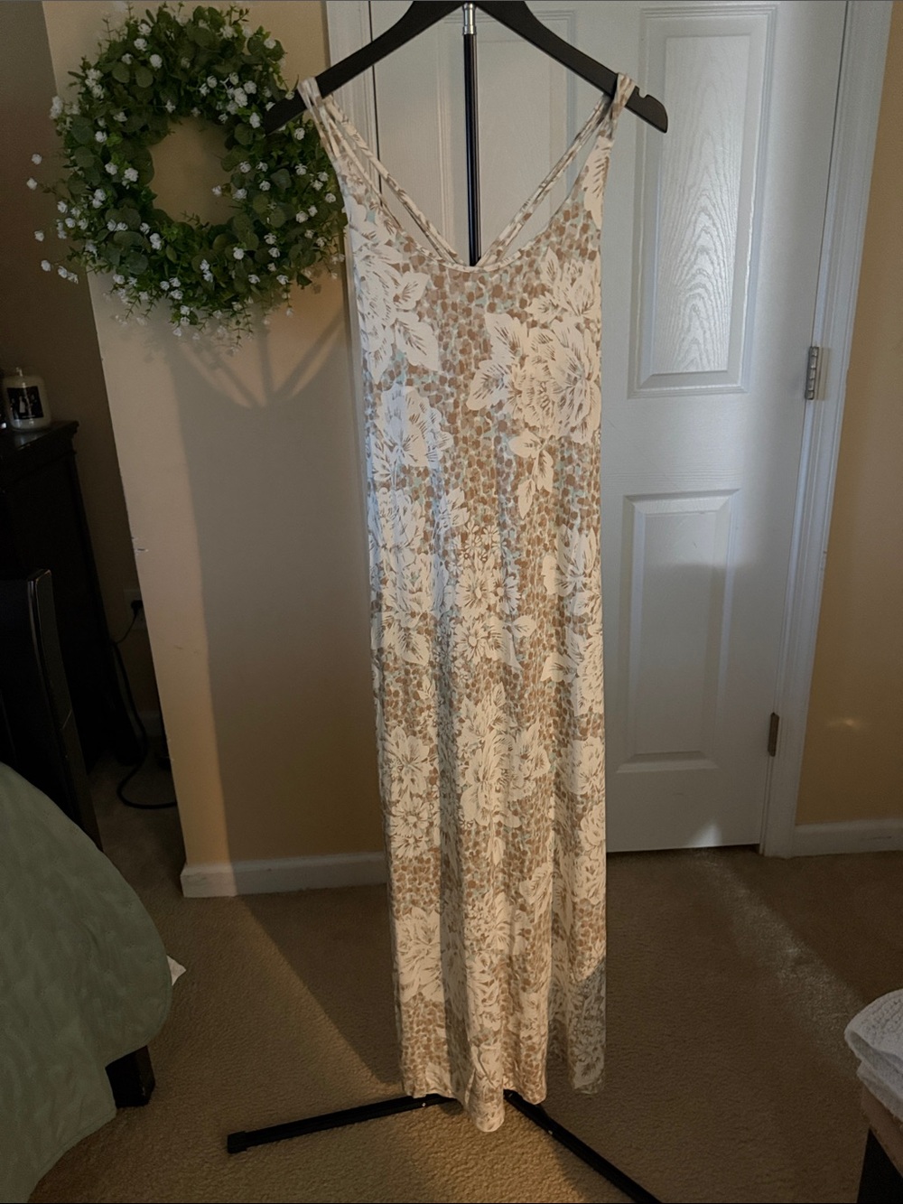 FloralMaxi in Cream and Beige